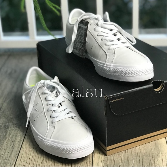 Converse Other - Converse One Star ⭐️ Pro Ox White Red M AUTHENTIC